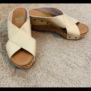 👡 Adorable sling back sandals! 👡